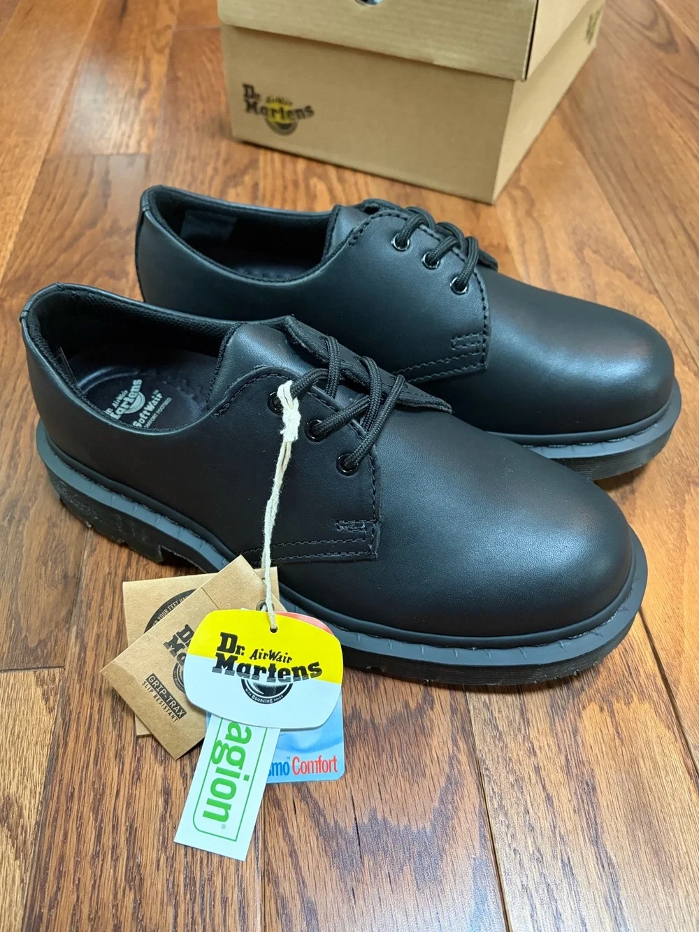 Dr. Martens 1461 Mono Smooth Leather Oxford Shoes Men’s Size 7 Women’s Size 8